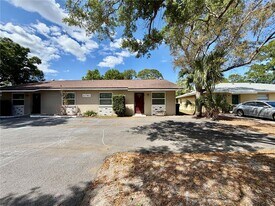 2761 62nd Terrace N in St. Petersburg, FL - Building Photo