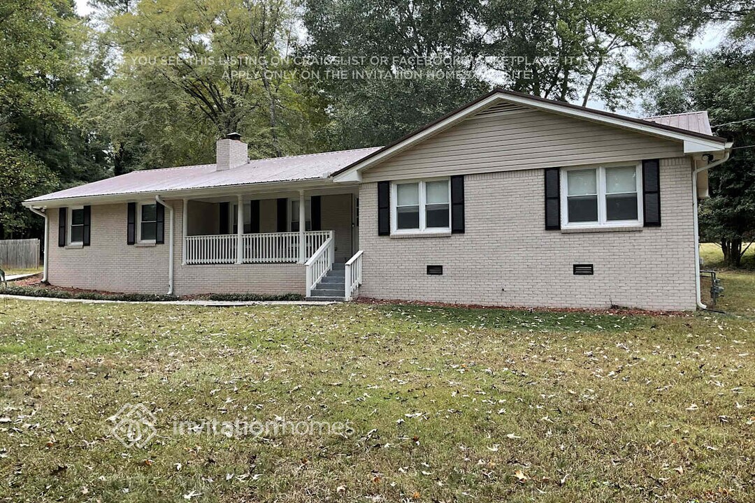 5 Fern Cir in Stockbridge, GA - Foto de edificio