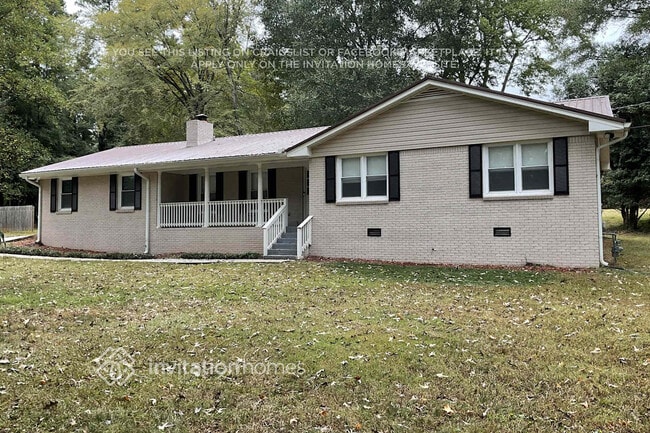 property at 5 Fern Cir