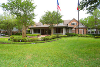 Knox at Westchase in Houston, TX - Building Photo - Building Photo