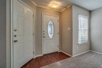 2032 Peregrine Ct in Lewisville, TX - Building Photo - Building Photo