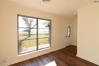 674 Bell Rd S in Iowa Park, TX - Building Photo - Building Photo