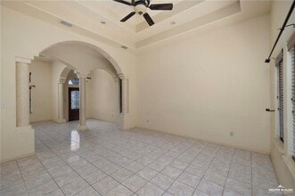 10 Mossy Oak Dr in Edinburg, TX - Building Photo - Building Photo