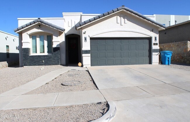 property at 163 Via Rojas Dr