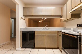 3424 NW 37th Ave in Gainesville, FL - Building Photo - Building Photo