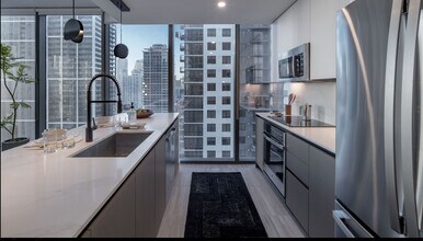 36 NE 1st St, Unit 522 in Miami, FL - Building Photo - Building Photo