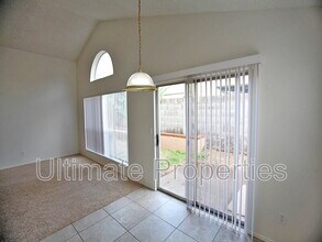 448 E Topeka Dr in Phoenix, AZ - Building Photo - Building Photo