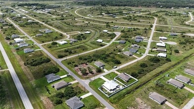 150 Plantation Dr in La Belle, FL - Foto de edificio - Building Photo