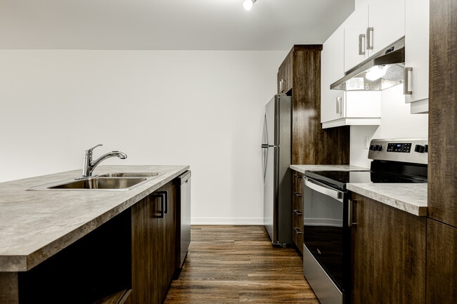 2540 Rue Maurice-Savoie