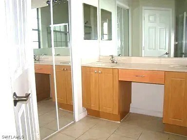 property at 7423 Bristol Cir