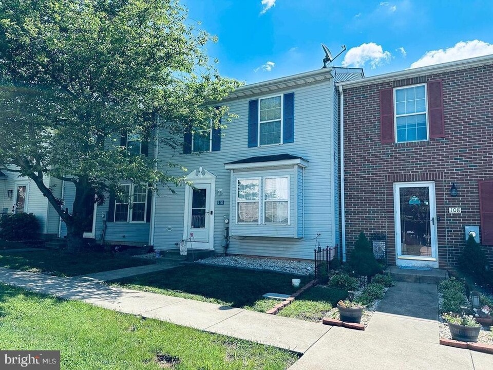 110 Stull Ct in Thurmont, MD - Building Photo