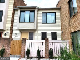 9668 Brassie Way in Montgomery Village, MD - Building Photo