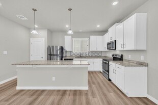 21518 Sir Walter Ln in San Antonio, TX - Building Photo