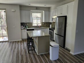 1830 Crimson Ct in Chula Vista, CA - Building Photo - Building Photo