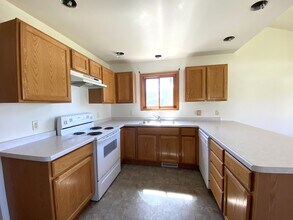 295 Walton St in Millville, MN - Building Photo - Building Photo