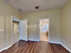 9955 Shadow Creek Dr in Orlando, FL - Foto de edificio - Building Photo