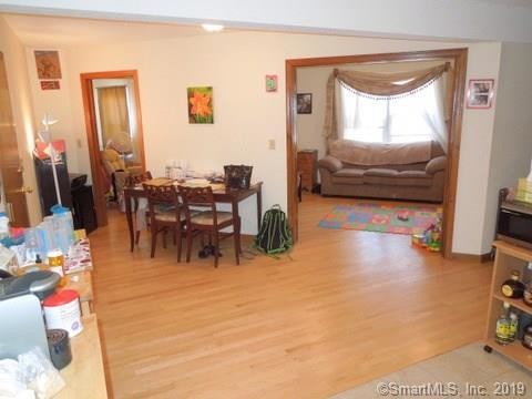 949 State St-Unit -A in New Haven, CT - Foto de edificio - Building Photo