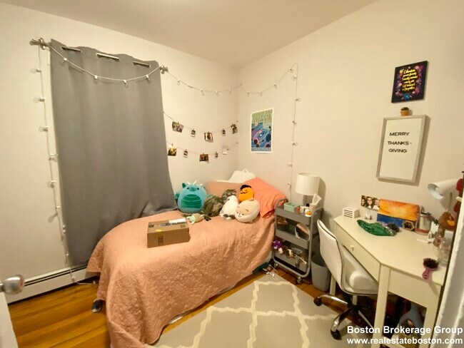 3 Sudan St, Unit #1