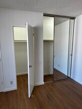 1009 N Hayworth Ave in West Hollywood, CA - Foto de edificio - Building Photo