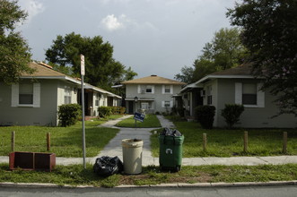 825 E Lemon St in Lakeland, FL - Foto de edificio - Building Photo