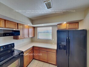 952 Delano Ct in Kissimmee, FL - Foto de edificio - Building Photo