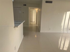 10773 Cleary Blvd in Plantation, FL - Building Photo - Building Photo