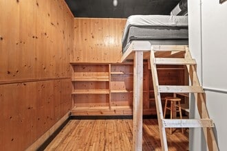 136 Court St in Binghamton, NY - Foto de edificio - Building Photo