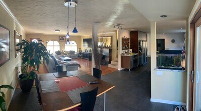 2457 Burgener Blvd in San Diego, CA - Building Photo - Building Photo