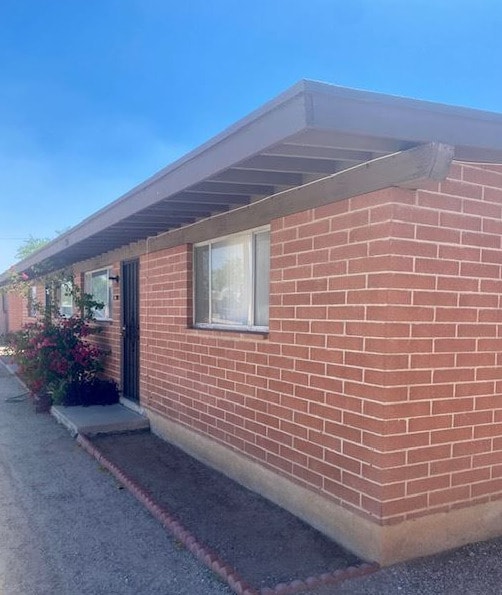 Sahuara Apartments in Tucson, AZ - Foto de edificio