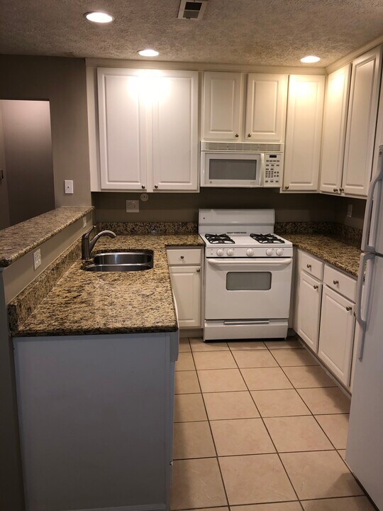 5340 Darlington Rd, Unit B in Columbus, OH - Foto de edificio
