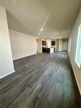 2019 Marshall Mnrs in Converse, TX - Foto de edificio - Building Photo