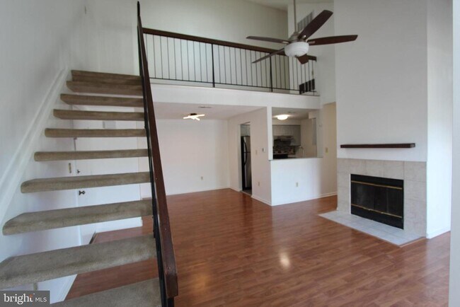 7714 Tamarron Dr in Plainsboro, NJ - Building Photo - Building Photo