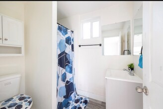 4344 Keeler Ave in San Diego, CA - Foto de edificio - Building Photo