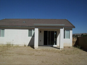 31 W Corte Perla Fina in Sahuarita, AZ - Building Photo - Building Photo