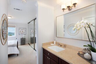 53 Anchorage Rd in Sausalito, CA - Building Photo - Building Photo