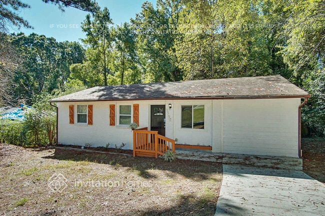 property at 3590 Collier Dr NW