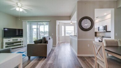16635 Lake Cir Dr in Ft. Myers, FL - Building Photo - Building Photo