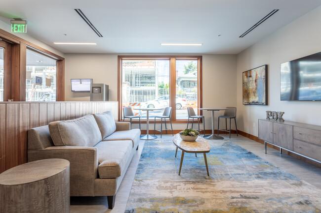 Division Terrace in Portland, OR - Foto de edificio - Lobby