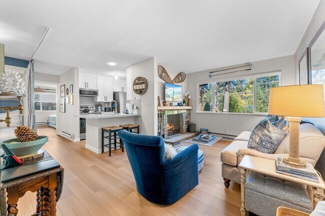 7600 N Lake Blvd in Tahoe Vista, CA - Building Photo - Building Photo