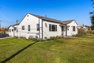 1823 N Ditman Ave in Los Angeles, CA - Foto de edificio - Building Photo