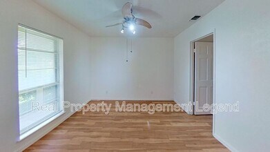 1824 Addington Dr in Carrollton, TX - Building Photo - Building Photo