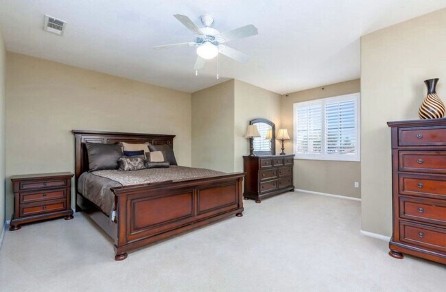 6882 Contes St in Palmdale, CA - Building Photo - Building Photo