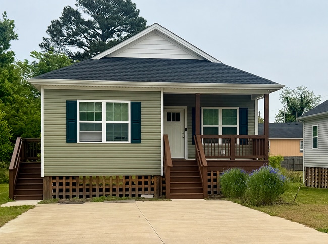 property at 704 Harney St