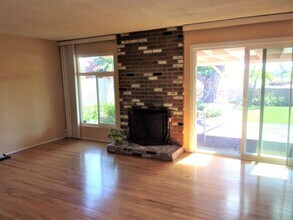 8217 Whelan Dr in San Diego, CA - Building Photo - Building Photo