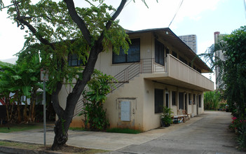 617 Coolidge St in Honolulu, HI - Building Photo - Building Photo