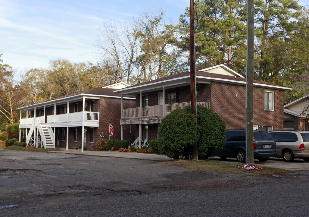 Ayers Garden Apartments in Summerville, SC - Building Photo