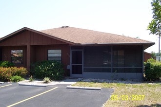 Hertiage Village West in Bradenton, FL - Foto de edificio - Building Photo