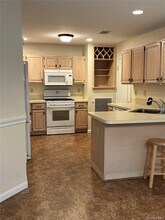 78 Lakebridge Dr S in Kings Park, NY - Building Photo - Building Photo