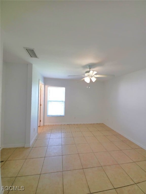 2211 NE 15th Ln in Cape Coral, FL - Building Photo - Building Photo