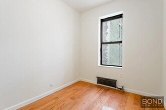 47-11 45th St in Queens, NY - Building Photo - Building Photo